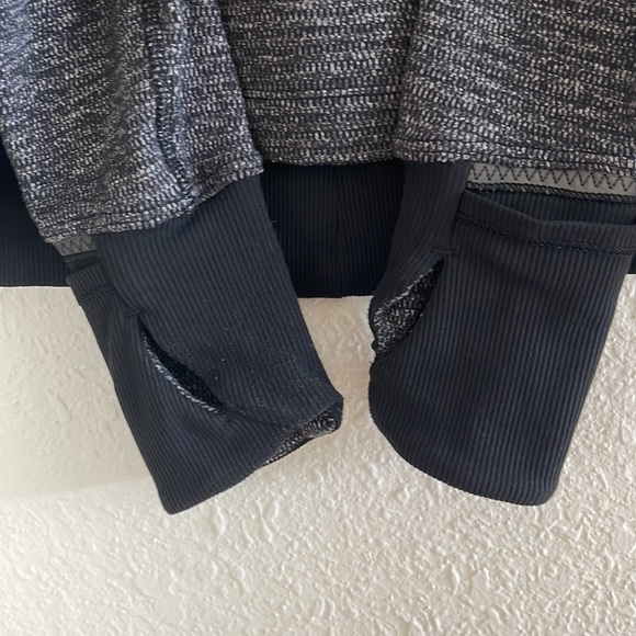 Lululemon jacket - Picture 2 of 7